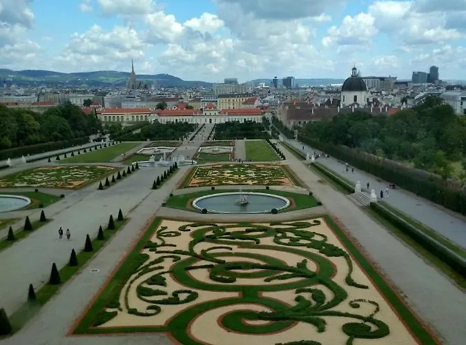 Mariahilfer 4 Min To The Shopping Center And Schoenbrunn Palace * Вена