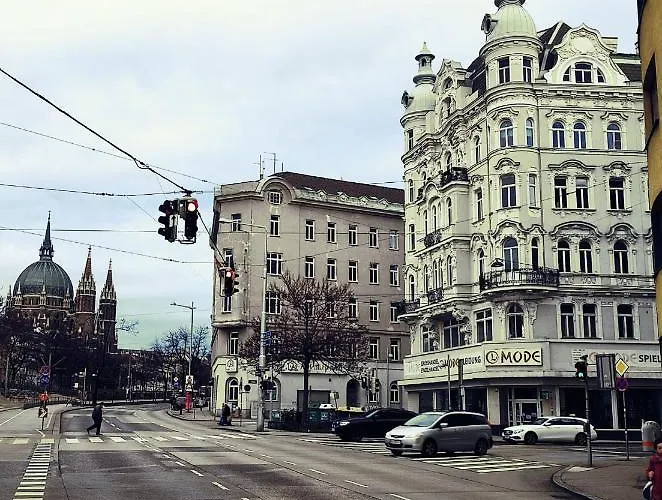 Mariahilfer 4 Min To The Shopping Center And Schoenbrunn Palace *
